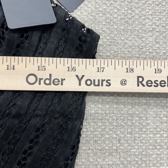 Guess Top Womens Medium Black Matilda Shadow Mesh Peplum Sleeveless Fitted USA - Picture 11 of 12